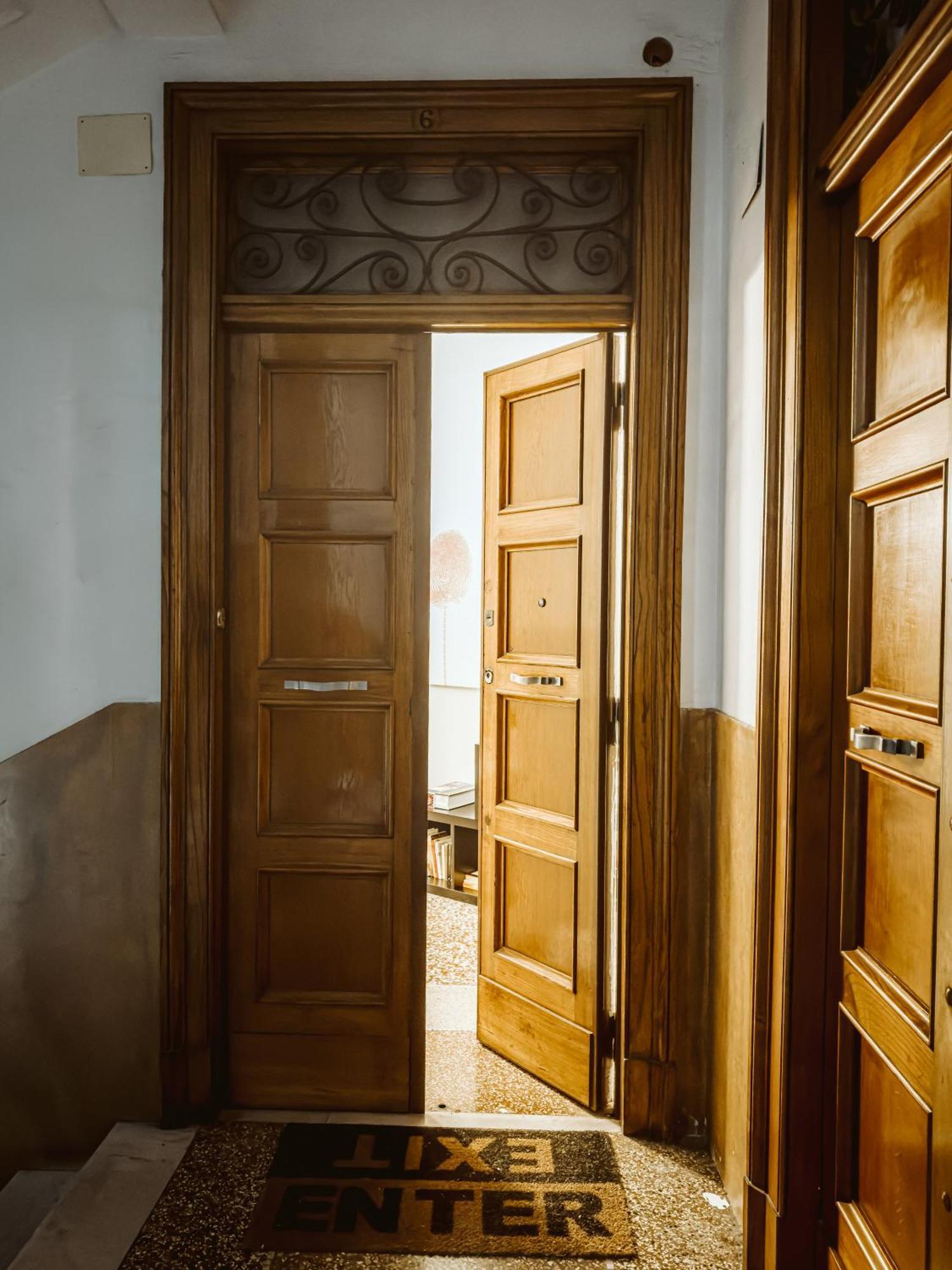 Azzurra - Metro Lodi Guest house Rome